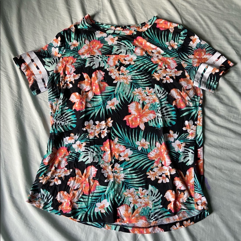 Pink tropical print t-shirt